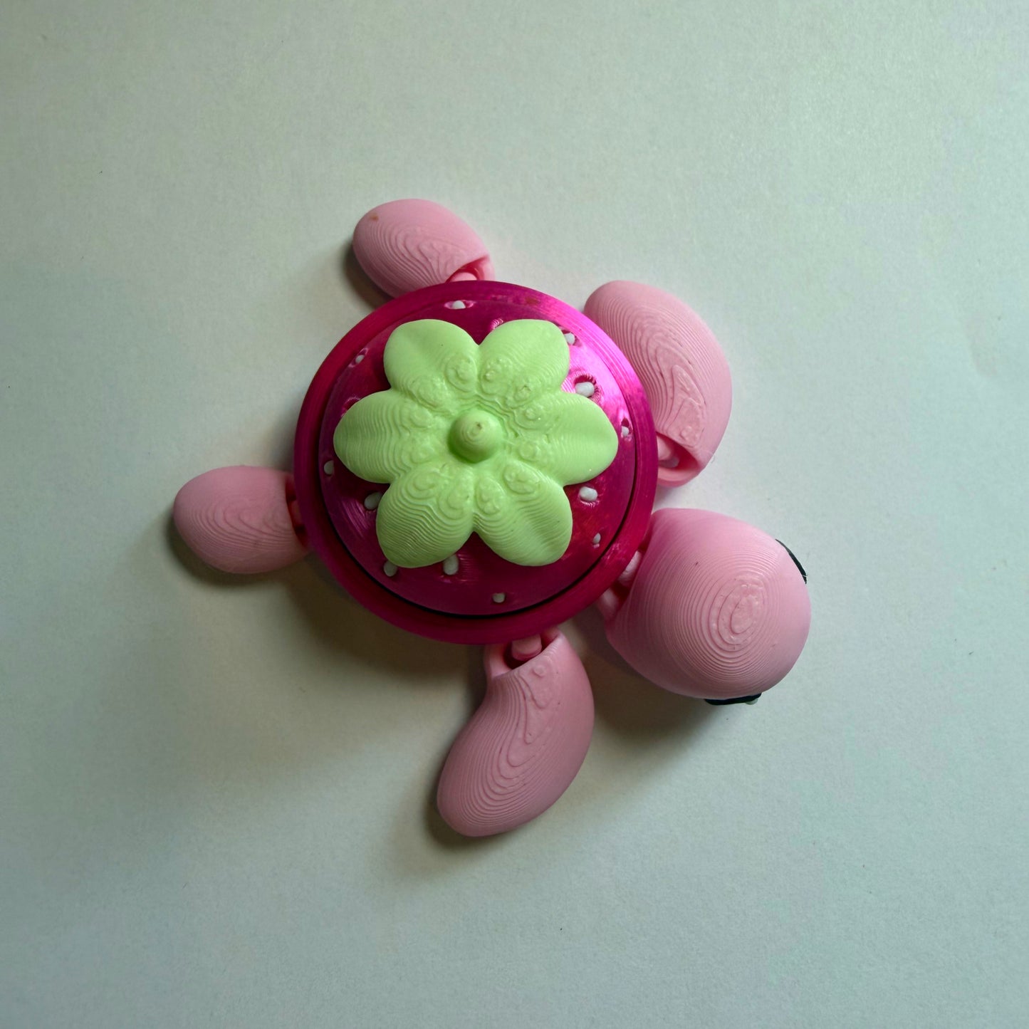 Strawberry turtle clicker