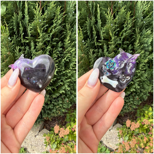 Worry stone black and purple pain stim