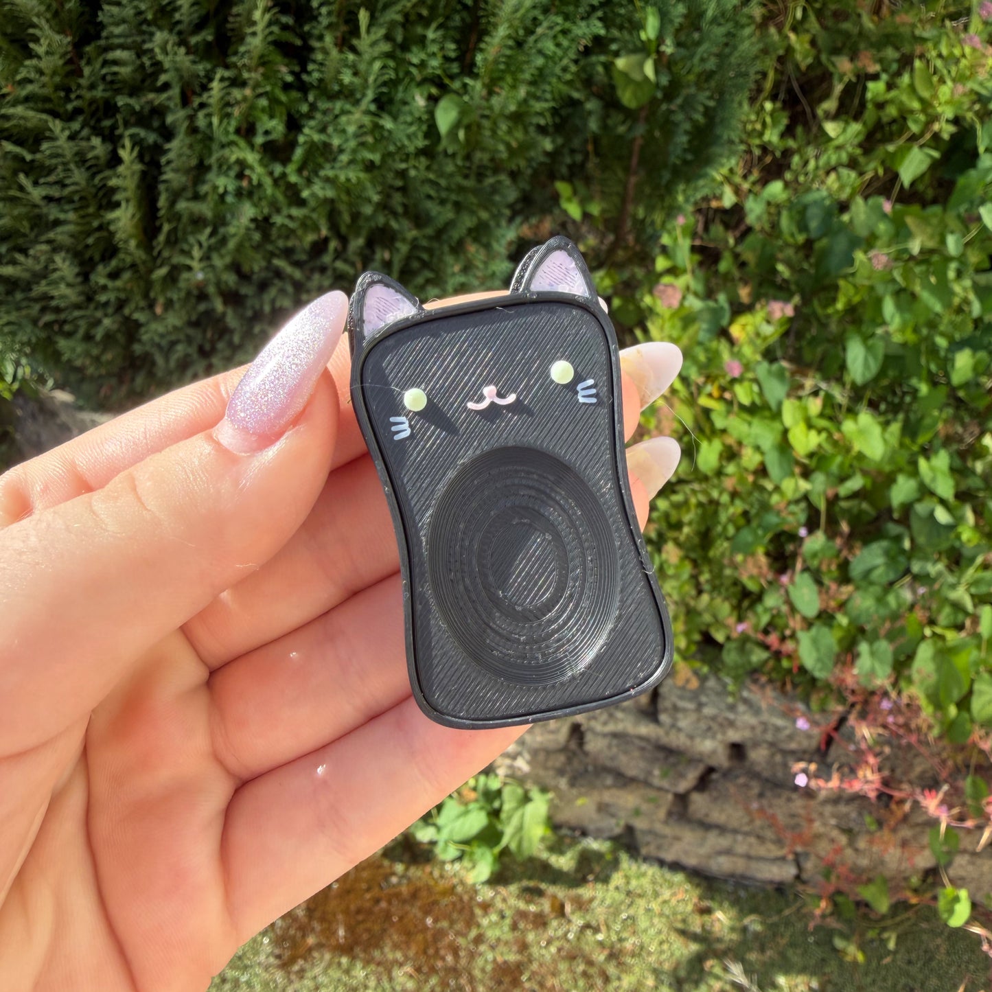 Black cat magnetic slider