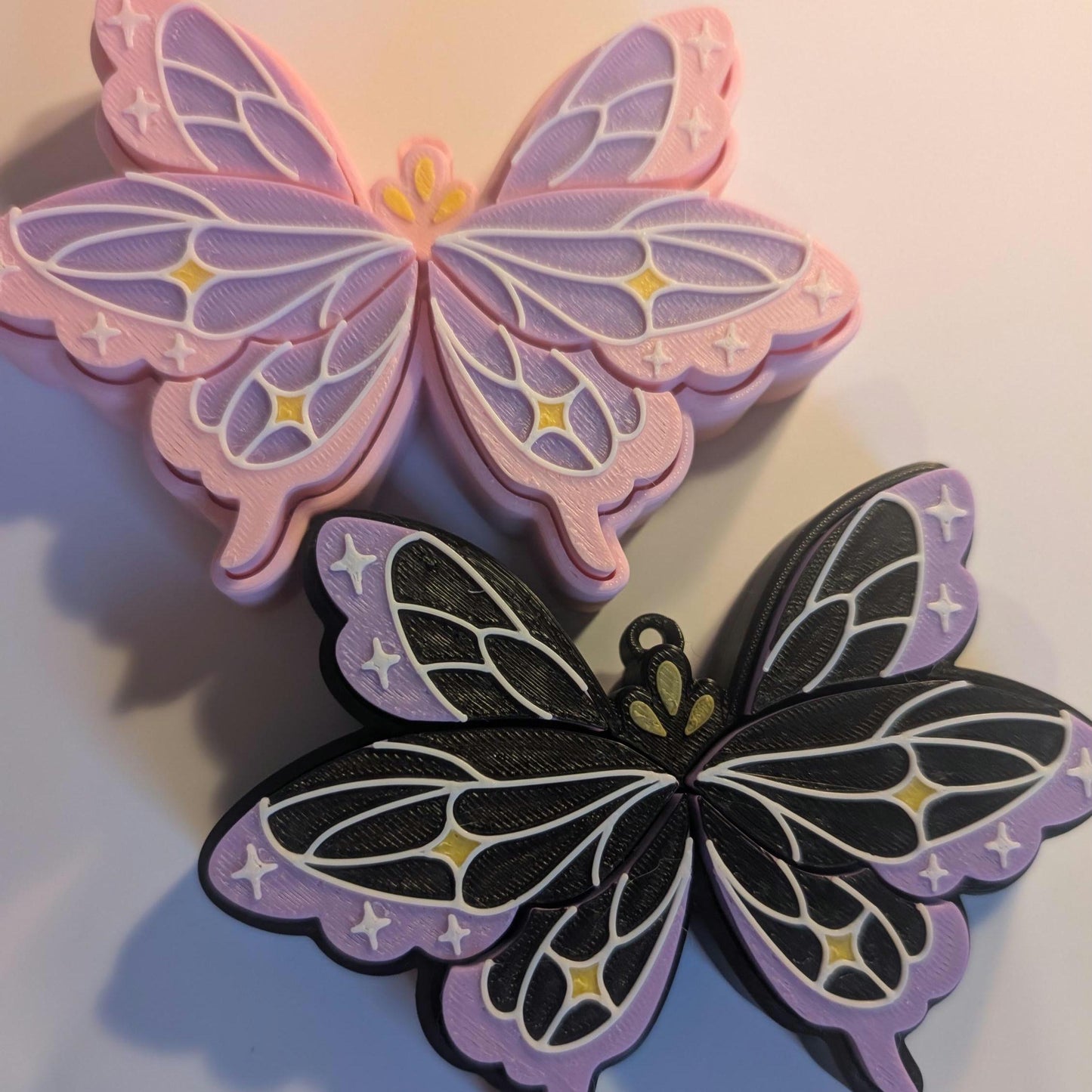 Lunar moth 3d printed fidget! Cute keyring small gift (LARGE SIZE 6 CLICKERS)