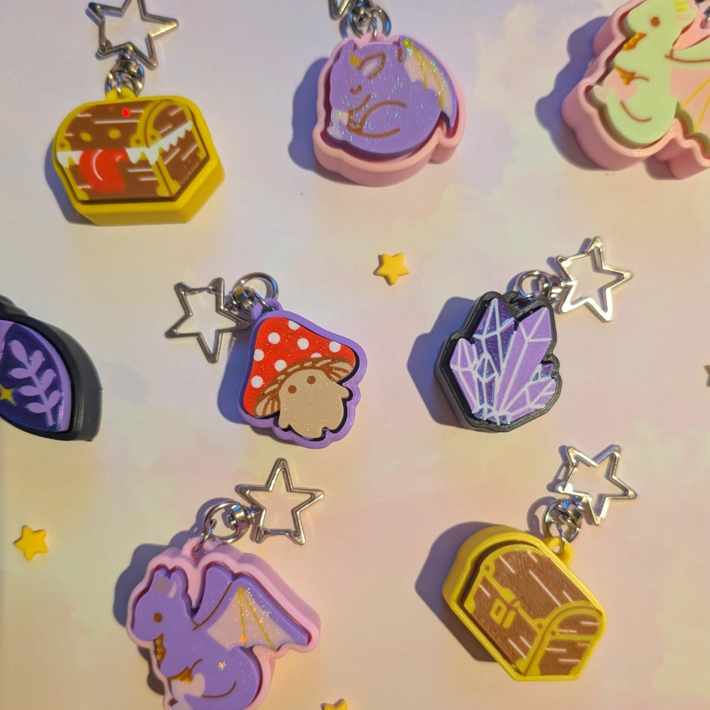 Fantasy dungeon D&D dungeons and dragons inspired fidget clicker keychains! Sparkly, glittery gift
