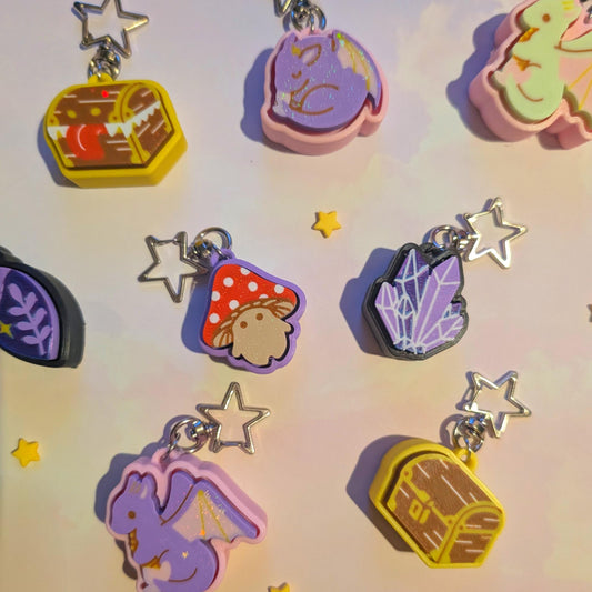 Fantasy dungeon D&D dungeons and dragons inspired fidget clicker keychains! Sparkly, glittery gift