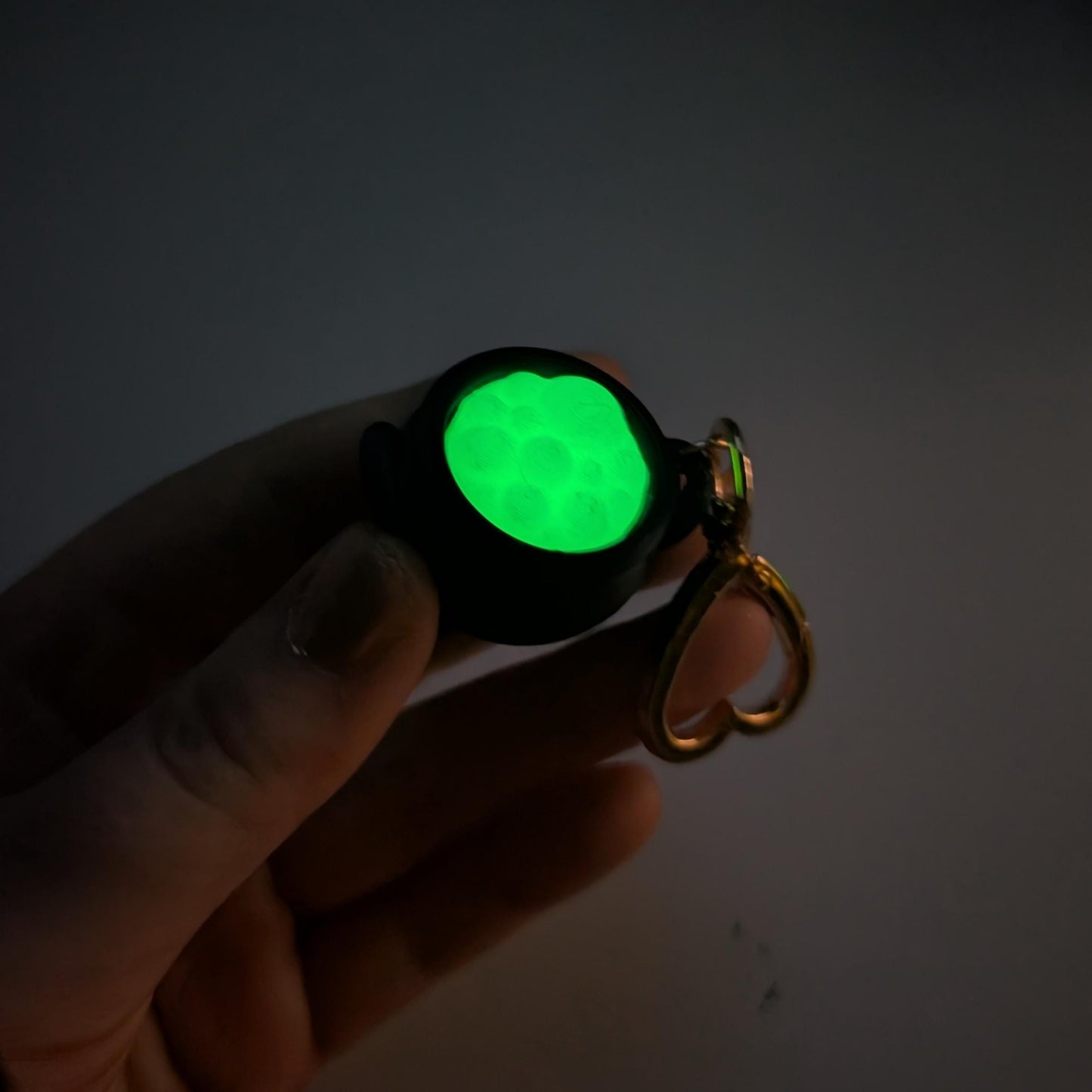Cauldron glow in the dark fidget clicker keyring witchy gift