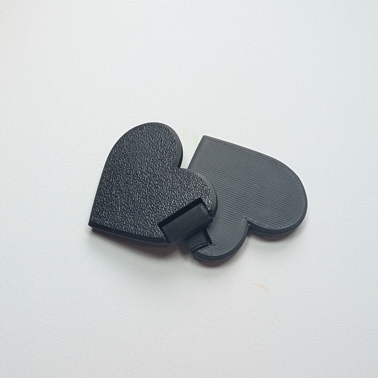 Black heart slider