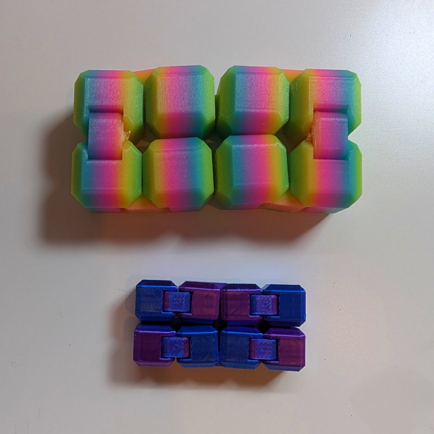 TINY infinity cube blue/purple
