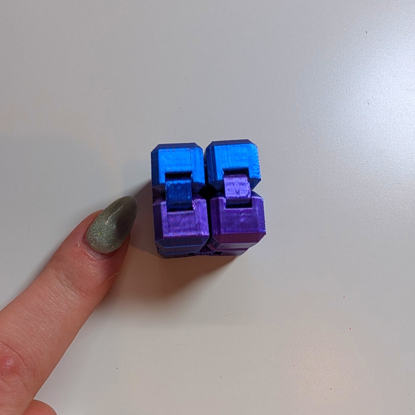 TINY infinity cube blue/purple
